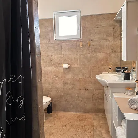 Roko Appartement Pridraga